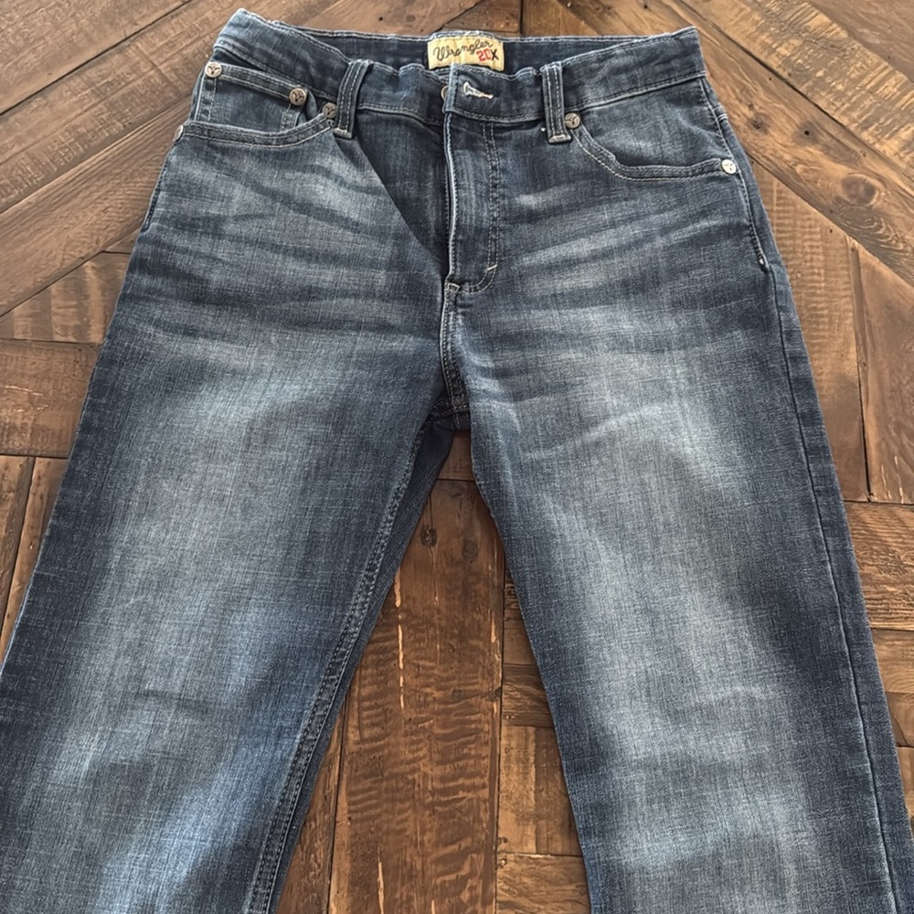 Wrangler 20x Boys 16 Regular. Boot Cut